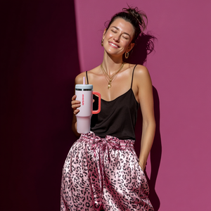 Taza a prueba de fugas con diseño de patente Everich, vaso de viaje de acero inoxidable con tapa giratoria de 40oz con asa y pajita - Product Image 4