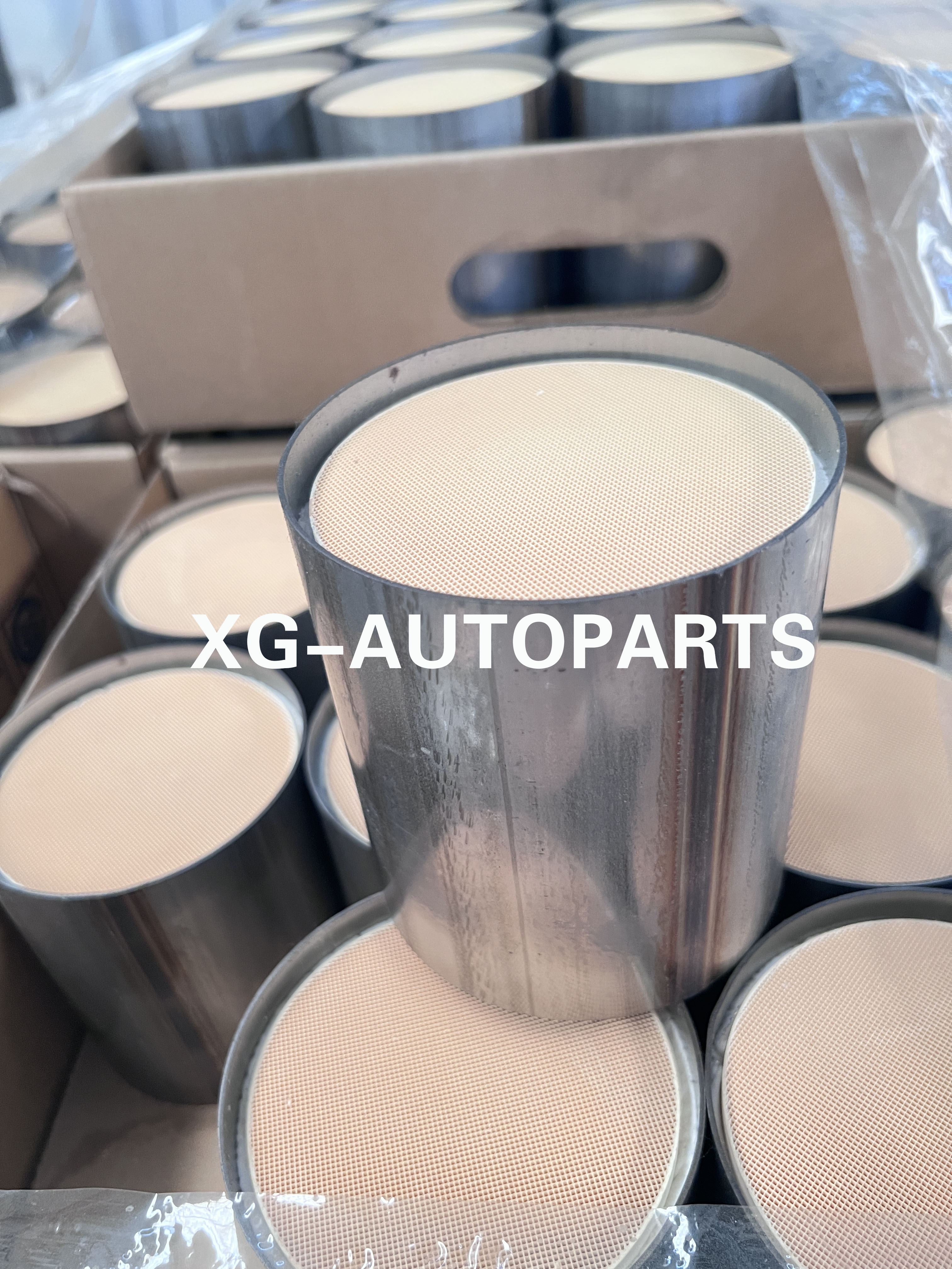  E46 316i 318 ci キャタライザー Catalyst Catalyst BMW 3 Convertible (E46) 318 Ci 6910359 | B-Parts