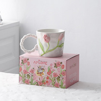 Tasse en céramique peinte à la main avec des tulipes et des roses, motif floral en relief 3D, cadeau pour meilleure amie