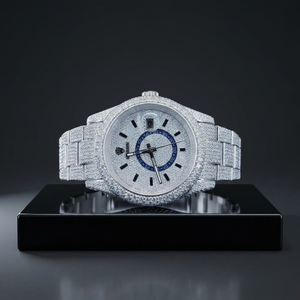 Montre de luxe en acier inoxydable avec moissanite bleue polie, mouvement à quartz, sertissage pavé, batterie 1 an, idéale pour les occasions spéciales - Product Image 3