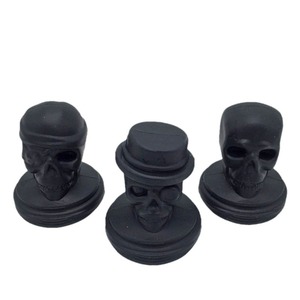 Molde para cubitos de hielo con forma de calavera, 4 cavidades, 8,5x11,3 cm, silicona de calidad alimentaria para hacer hielo DIY en Halloween - Product Image 2