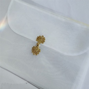 Pochette en tissu organza blanc personnalisable avec logo Fuchen OP, grande taille, fermeture à rabat, pour mariage - Product Image 2