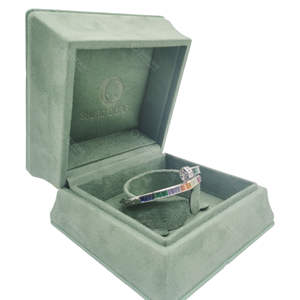 Custom Logo Luxury Green Soft Velvet <b>Jewelry</b> Box <b>Gift</b> Packaging Case Necklace Ring <b>Boxes</b> - Product Image 2