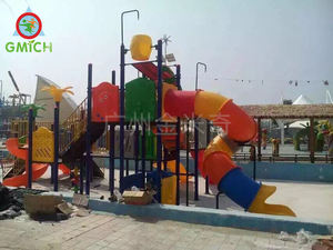 Aventures de glisse aquatique : <span class=keywords><strong>Toboggan</strong></span> de <span class=keywords><strong>piscine</strong></span> sur mesure en fibre de verre et acier pour jardins résidentiels, complexes hôteliers et sites de divertissement familial - Product Image 4