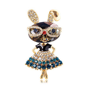 Пользовательские ювелирные изделия животных современные Мультяшные очки кролик брошь булавка для леди - Product Image 4