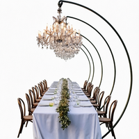 Lustre LED d'extérieur en métal et plastique, lampadaire de luxe suspendu, étanche, moderne, pour décoration d'arche, événements et fêtes