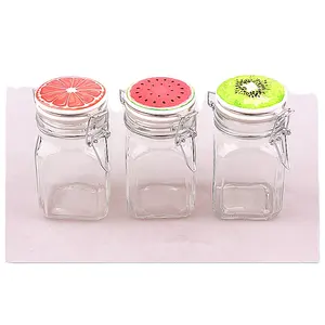 Novo design Fruit série 270ml quadrado vidro doce spice armazenamento jar com clipe de cerâmica top e frutas design para armazenamento de cozinha