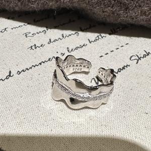 Bague en argent pur S925 avec placage 18 carats, style vintage tendance, simple et élégante, bord roulé, micro-incrustation de zircon - Product Image 5