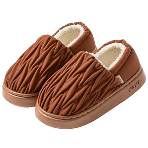 Chaussons d'hiver en daim à bout ouvert pour femmes, respirants, intérieur/extérieur, en fourrure de mouton, semelle extérieure en EVA en forme de vache, pour l'été et l'automne - Product Image 5