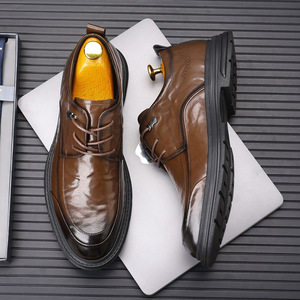 Chaussures habillées en cuir pour hommes, noires, à lacets, style Oxford britannique, pour le bureau et le travail, automne-hiver, tailles adultes 40 41 42 43 44 45 - Product Image 4