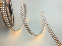 Striscia LED 240 LED/m Doppia Fila DC24V SMD2835 Bianco Singolo 15mm per Esterni Interni Ufficio Negozio Centro Commerciale Hotel