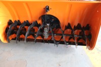 Multifunktionale Vollautomatische Schneeräummaschine Mini-Kompaktlader mit Angebauter Schneefräse
