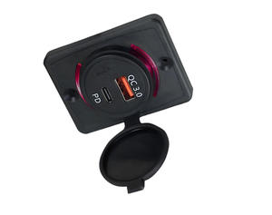 Nouveau chargeur de prise USB 12V 20W avec amplificateur de tension pour voiture, bateau, type C + ports type A, matériau ignifuge pour PC - Product Image 1