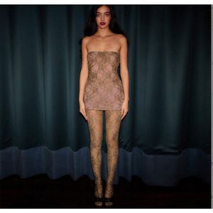 Offre Spéciale nouveau Style femmes Sexy Royal <span class=keywords><strong>soeur</strong></span> Style dentelle gros seins robe serrée et bas ensemble - Product Image 5