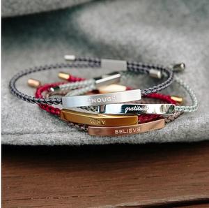 Pulsera personalizada de cadena trenzada para hombre y mujer con mensaje grabado de barra chapada en oro de acero inoxidable a la moda - Product Image 6