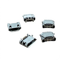 Conector Micro USB Tipo B de 5 Pines en Ángulo Recto para Montaje Superficial (SMT) de Amphenol 10118194-0001LF para Aplicaciones Automotrices e Industriales
