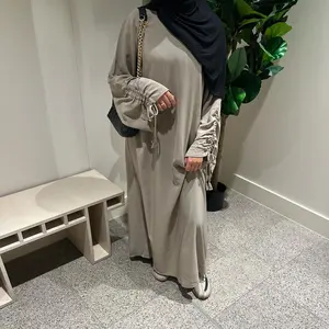 Robe d'été musulmane modeste à manches froncées avec cordon de serrage Abaya de Dubaï pour femmes