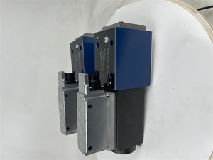 วาล์วควบคุมทิศทางแบบไฮดรอลิก 0811402114 โซลินอยด์วาล์ว 5WRPE10F1B70L-2X/G24K0/B5M - Product Image 1