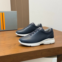 Chaussures de marche décontractées pour hommes en cuir perforé de style designer de haute qualité, à enfiler avec lacets élastiques, semelle épaisse et souple