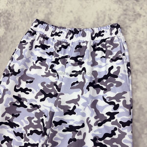 Pantalon de jogging ample de rue personnalisé, pantalon de survêtement ample, lourd, à jambe droite, pantalon de survêtement baggy en coton de marque camouflage empilé - Product Image 2