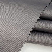 Tissu tissé uni ignifuge 100% polyester IFR NFP92-503-M1, poids moyen 210 g/m², pour rideaux et textiles de maison