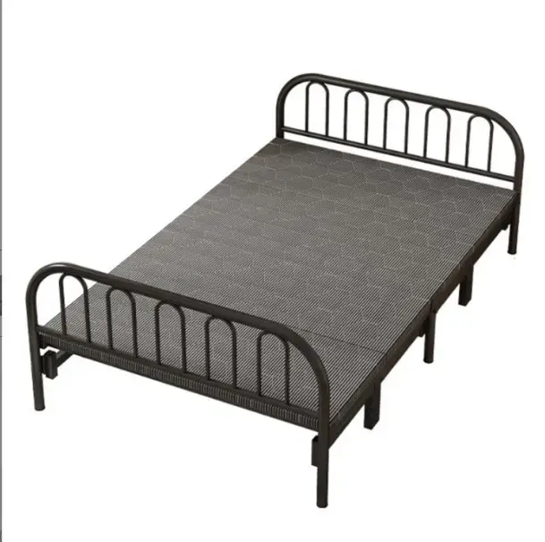 Bingkai tempat tidur krom metalik kuningan, mewah dengan headboard 4 dapat dilipat kamar tidur logam ukuran king dan logam