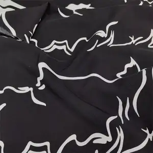 Écharpe abaya OEM ODM Hijab tissu lignes noires et blanches en polyester imprimé crêpe pour robes de femmes