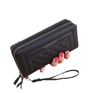 <span class=keywords><strong>Sac</strong></span> à <span class=keywords><strong>main</strong></span> décontracté long en PU géométrique pour femme, nouvelle collection, avec double fermeture éclair, grande capacité, porte-cartes, idéal pour le dropshipping transfrontalier - Product Image 5