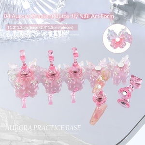 Soporte de Práctica para Uñas Transparentes con Efecto Láser Aurora Serie Mariposa, Soporte para Joyería de Uñas Largas, Lote Qt0825, 5 Piezas - Product Image 3