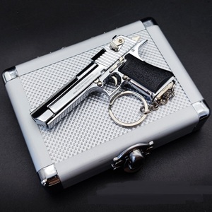 Pistola Giocattolo in Vendita <span class=keywords><strong>Desert</strong></span> <span class=keywords><strong>Eagle</strong></span> 1:3 Mini Modello di Pistola in Metallo Portachiavi Regalo per Bambini Deagle Giocattolo Simulazione Pistola Realistica - Product Image 3