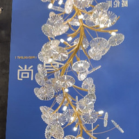 Lustre en verre à longues branches personnalisé, luminaire suspendu vertical artistique pour hall d'hôtel, escalier, atrium