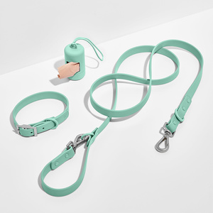 Conjunto de Coleira e Guia de Luxo para Cães e Gatos, Impermeável em PVC, Personalizado com Logotipo, de Fabricante de Alta Resistência - Product Image 1