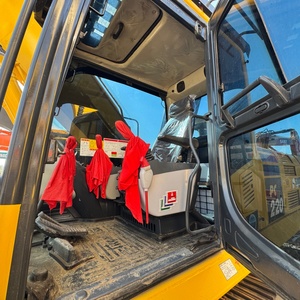 Excavatrice Komatsu PC220 d'occasion haute performance de 22 tonnes pour les chantiers de construction et les travaux d'infrastructure - Product Image 2