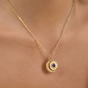 Collar Giratorio de Moda con Colgante de Sol y Luna, Chapado en Oro de 14k y 18k, de Acero Inoxidable 316, Resistente al Agua y al Deslustre, para Mujer - Product Image 1