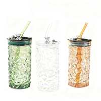 Tasses à eau en verre d'ours Tasses à boire minces de grande capacité de haute qualité avec couvercles Tasse en verre avec paille Tasses à lait avec couvercle