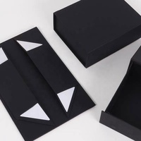 Boîte d'emballage en papier avec fermeture en ruban de grande taille personnalisée pour robe de mariée Boîtes en carton cadeaux pliantes plates magnétiques avec logo