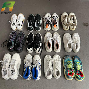 Baskets <span class=keywords><strong>de</strong></span> Sport d'Occasion en Gros pour Hommes, Mélange <span class=keywords><strong>de</strong></span> Marques <span class=keywords><strong>de</strong></span> Qualité Premium, <span class=keywords><strong>Chaussures</strong></span> d'Occasion Originales - Product Image 1