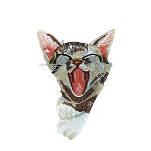 Yawn cute kitten Fine embroidery sewing supplies can be ironed hot transfer patch clothes torn decorative patch