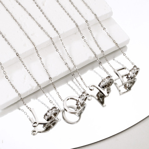 Collier Lettre <span class=keywords><strong>d</strong></span>'<span class=keywords><strong>Amour</strong></span> en Gros, Pendentif Initiale A-Z en Argent Plaqué Diamant, Chaîne Clavicule en Acier Inoxydable 316L Tendance - Product Image 3
