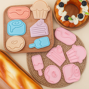 Série Desserts : Moule à biscuits en plastique et emporte-pièces 3D en forme de dessin animé, écologiques, pour la simulation de gâteaux à la <span class=keywords><strong>fraise</strong></span> DIY - Product Image 2
