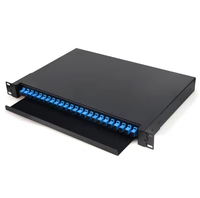 FTTH 1U 19'' 24 ports SC/APC Boîtier de terminaison optique (ODF) OTB de type tiroir coulissant entièrement équipé pour câblage de fibre optique