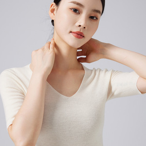 Suéter de Punto Liso con Cuello en V, 100% <span class=keywords><strong>Lana</strong></span>, Diseño Sostenible y Moderno, Manga Corta, para Mujer, Estilo <span class=keywords><strong>Merino</strong></span> - Product Image 3