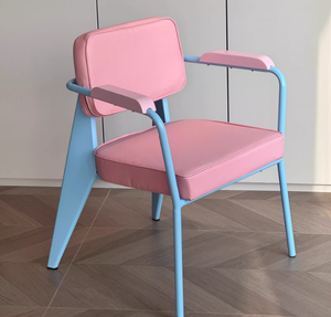 Ensemble table basse et chaise Memphis Princess rose, style italien, dossier rétro, design de luxe, tendance influenceur - Product Image 5