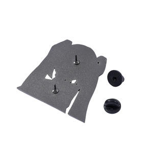 Regali promozionali all'ingrosso creativi cartoni animati Hatsune cantante <span class=keywords><strong>Miku</strong></span> spille per abbigliamento portatile in metallo spilla accessori Widget - Product Image 3