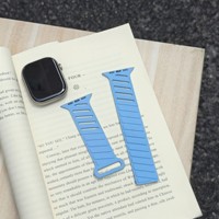 Bracelet de montre magnétique en silicone diagonal compatible avec Apple iWatch 2 3 4 5 6 7 8 9 S 10, bracelet pour Apple Watch.