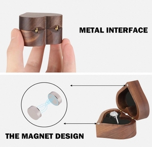 Gran oferta, caja de regalo de anillo de madera con logotipo personalizado, forma de corazón pintada para joyería de boda hecha de madera - Product Image 5