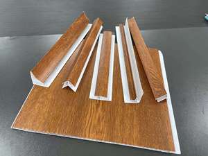 Panel de techo de PVC laminado con muestra gratis, paneles de PVC con diseño de <span class=keywords><strong>madera</strong></span>, techo <span class=keywords><strong>para</strong></span> decoración de interiores - Product Image 5
