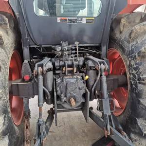 Tracteur durable Kuboa M954KQ idéal pour répondre aux exigences de la production agricole moderne dans toutes les régions - Product Image 3
