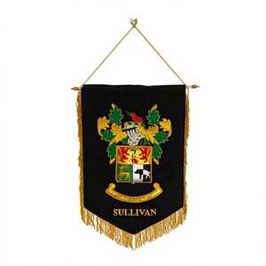 Insignias Bordadas a Mano con Hilo Metálico, Estilo Clásico, Escudos Familiares en Marco, por THREEATONE ENTERPRISES - Recuerdo - Product Image 1