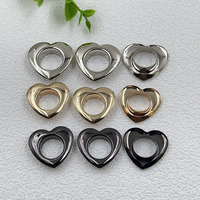 Laiton Métal Chrome Coeur Oeillet Oeillet Vêtement Oeillet Décoratif Bruni Vêtements Coeur Forme Oeillets pour Sac Ceinture Accessoires